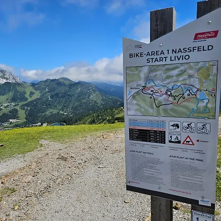 アパート Almappartement Nassfeld- Sonnenalpe *